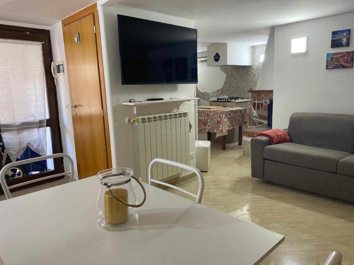 Casa Badino Villa แตร์ราชินา ภายนอก รูปภาพ