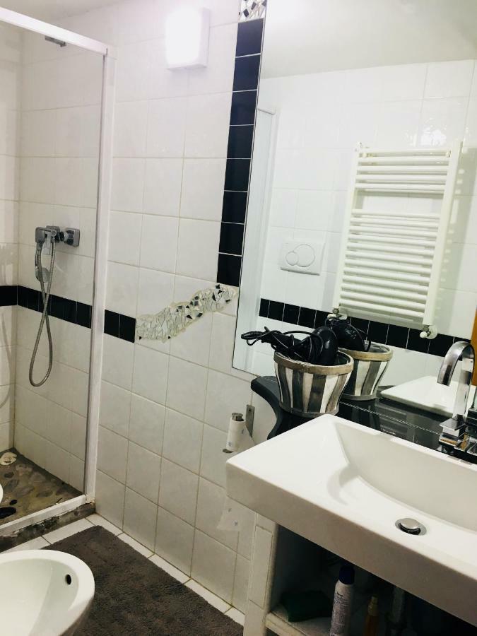 Casa Badino Villa แตร์ราชินา ภายนอก รูปภาพ